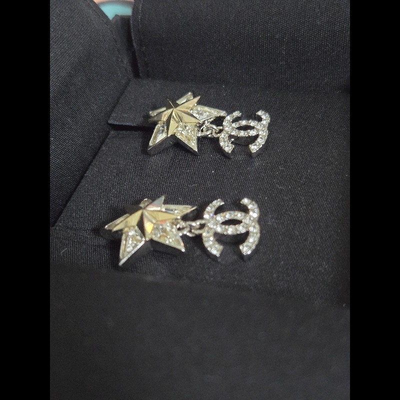 (全新閒置品)Chanel星星雙C．Logo耳環-3