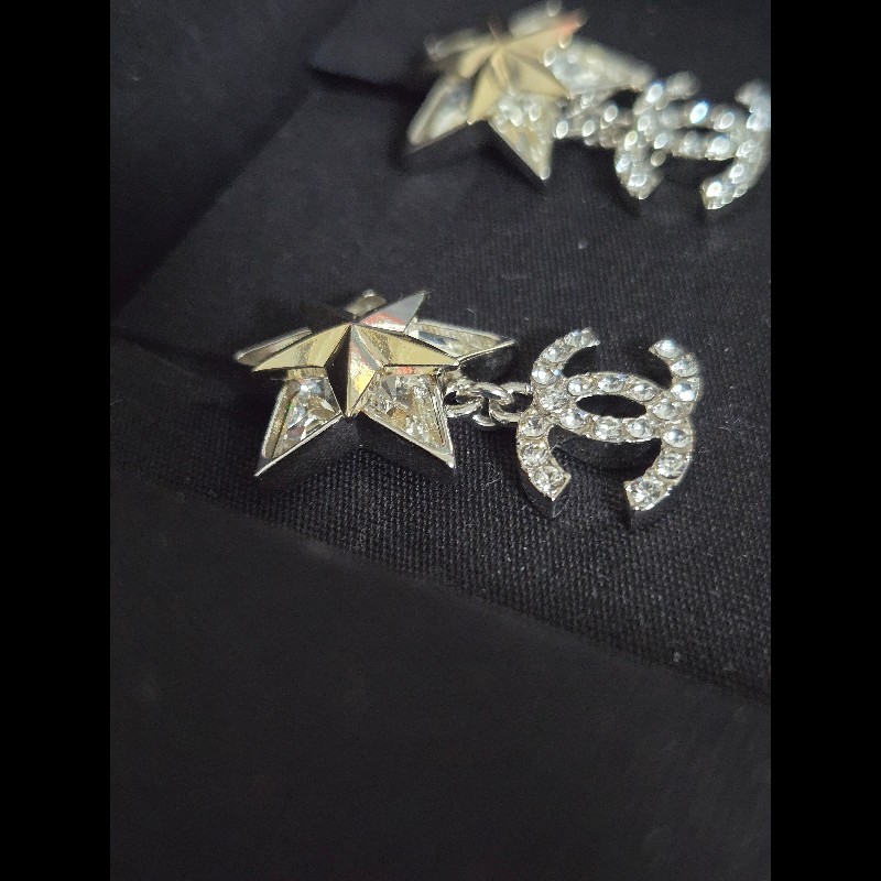 (全新閒置品)Chanel星星雙C．Logo耳環-4