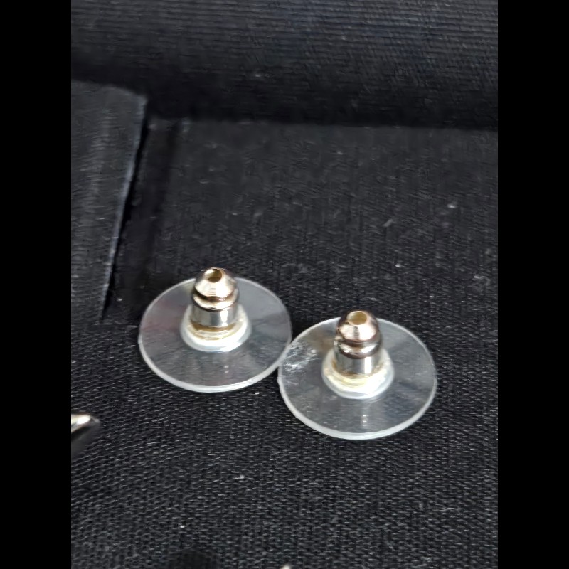 (全新閒置品)Chanel星星雙C．Logo耳環-12