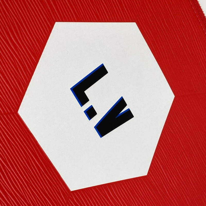 路易威登 M63232 2018 FIFA 世界盃 Pochette Jour GM 手拿包,Epi 皮革,男士,胭脂紅,近全新-3