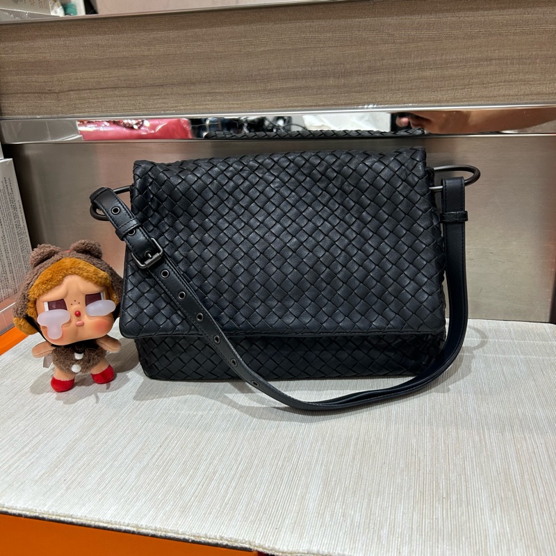 BOTTEGA VENETA BV INRECCIATO LAMBSKIN flap bag-0