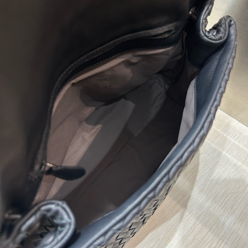 BOTTEGA VENETA BV INRECCIATO LAMBSKIN flap bag-4