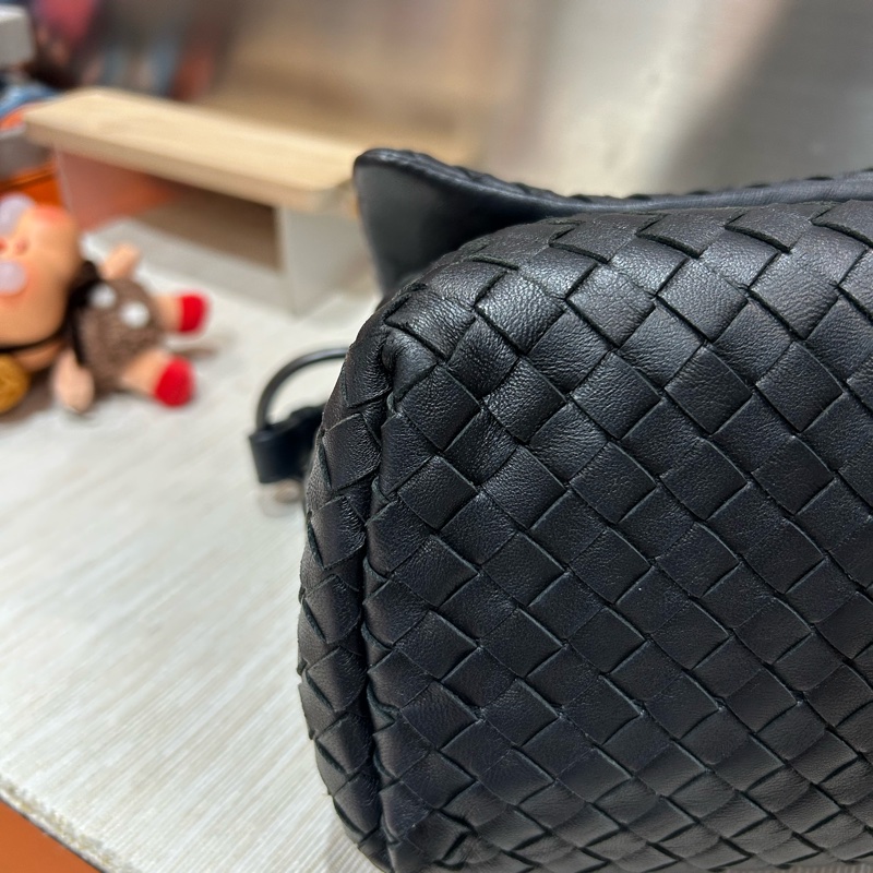 BOTTEGA VENETA BV INRECCIATO LAMBSKIN flap bag-9