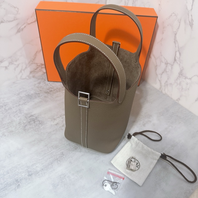 💖Hermes 菜籃 Picotin 18 大象灰銀釦💖 K刻 全新全配-2