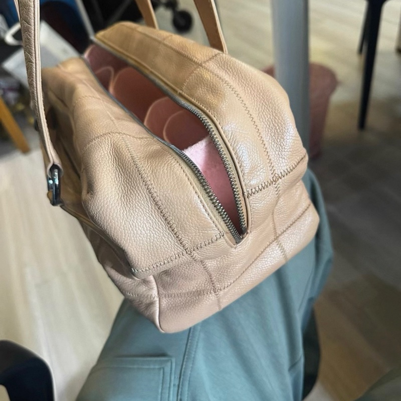 Chanel中古vintage 奶茶手提單肩 腋下包保齡球包-3