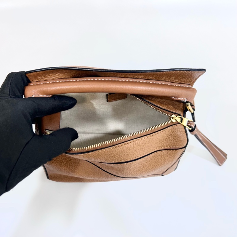 🕯️超優惠羅意威🥨絕版幾何puzzle Loewe焦糖牛皮金釦Mini Puzzle側背手提包-10