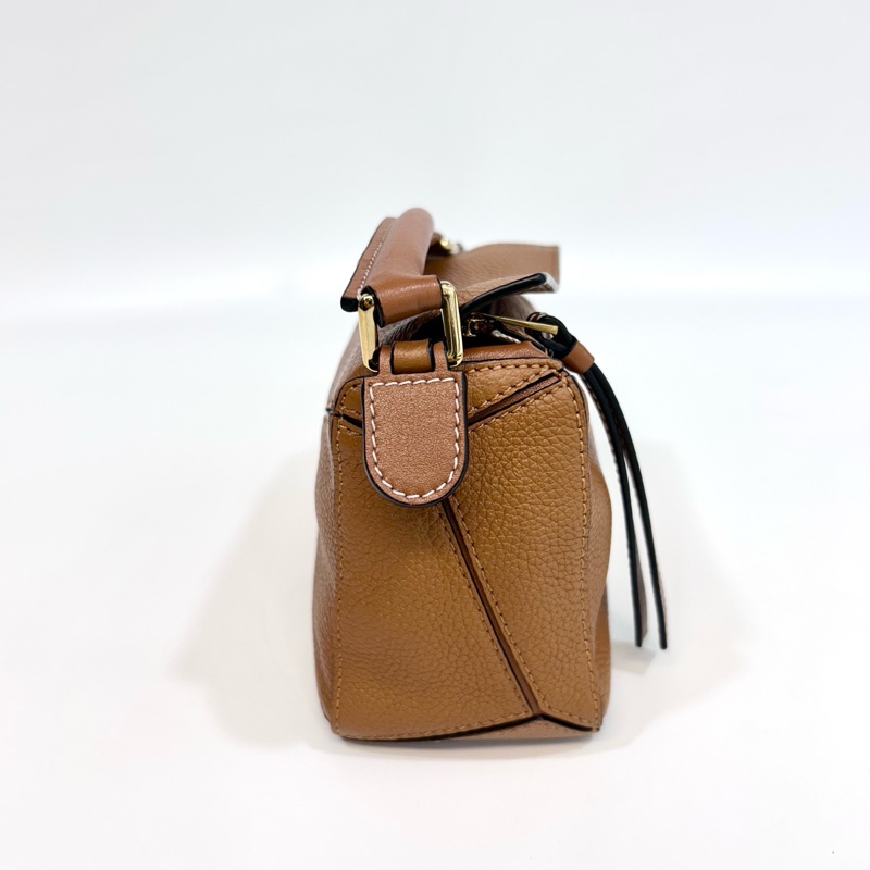 🕯️超優惠羅意威🥨絕版幾何puzzle Loewe焦糖牛皮金釦Mini Puzzle側背手提包-11