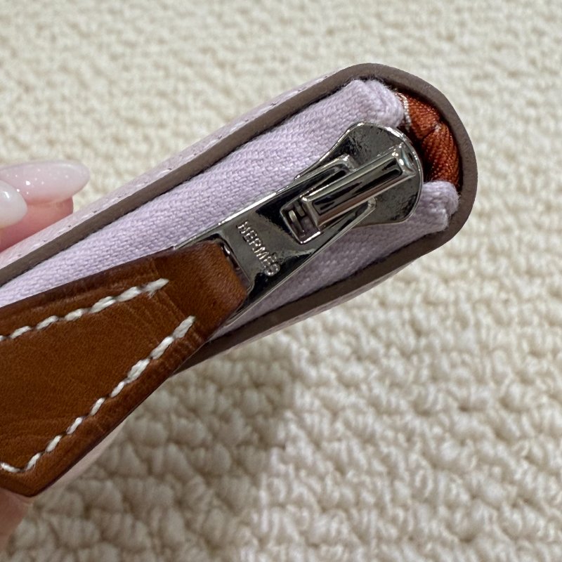 HERMES - 夢幻粉銀釦EPSOM Silk'in 短夾-5