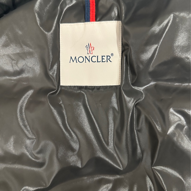 Moncler Tibb 羽絨背心-4