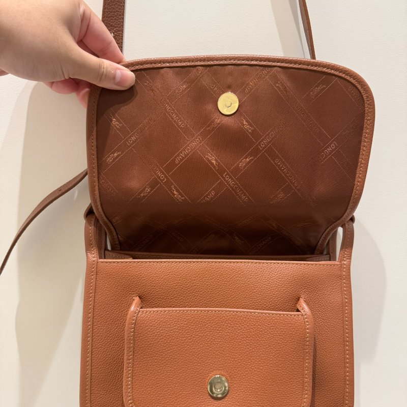 LONGCHAMP Le Foulonn 牛皮斜背包 中號尺寸 馬鞍包-3