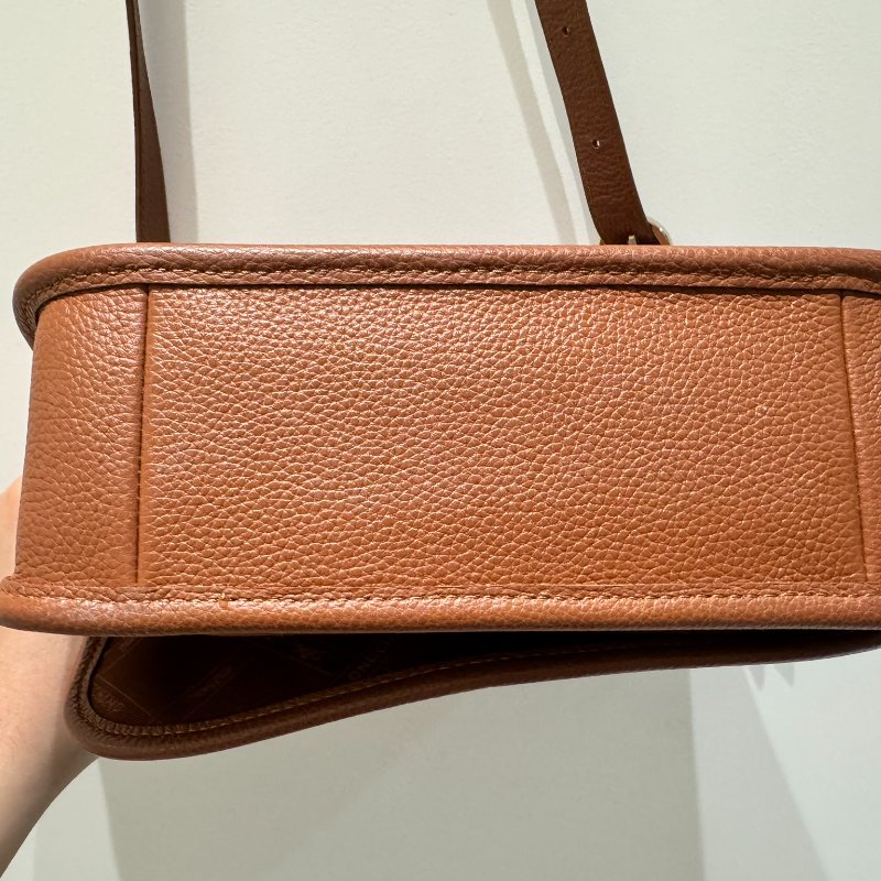 LONGCHAMP Le Foulonn 牛皮斜背包 中號尺寸 馬鞍包-7