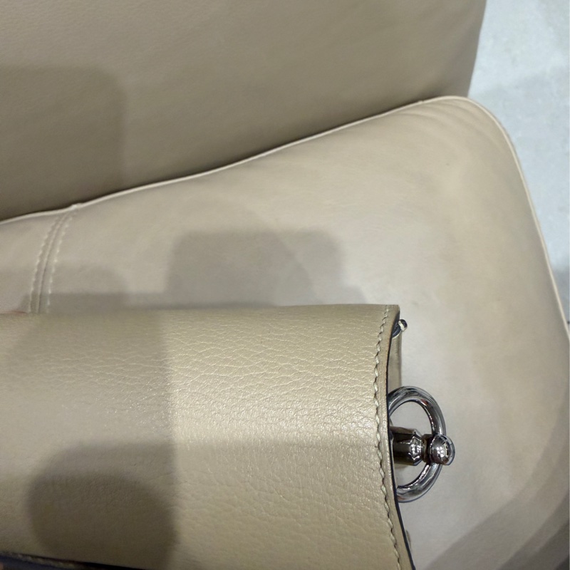 全配❤️#愛馬仕 #豬鼻子19 #roulis #mini #風衣灰 銀扣-39