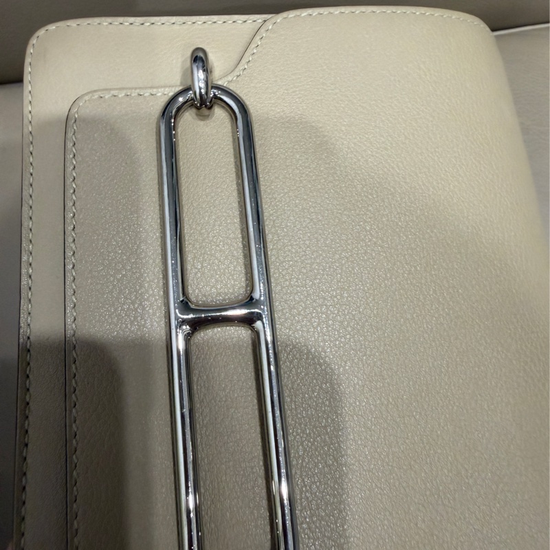 全配❤️#愛馬仕 #豬鼻子19 #roulis #mini #風衣灰 銀扣-41