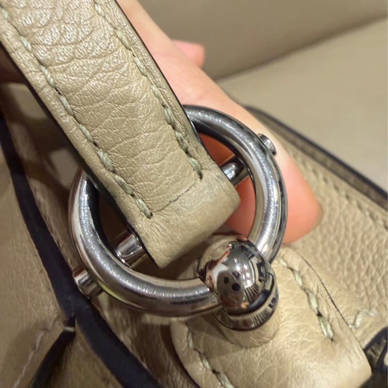 全配❤️#愛馬仕 #豬鼻子19 #roulis #mini #風衣灰 銀扣-86