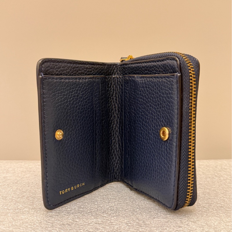 Tory Burch 雙T-LOGO素面扣式皮革短夾-深藍-4