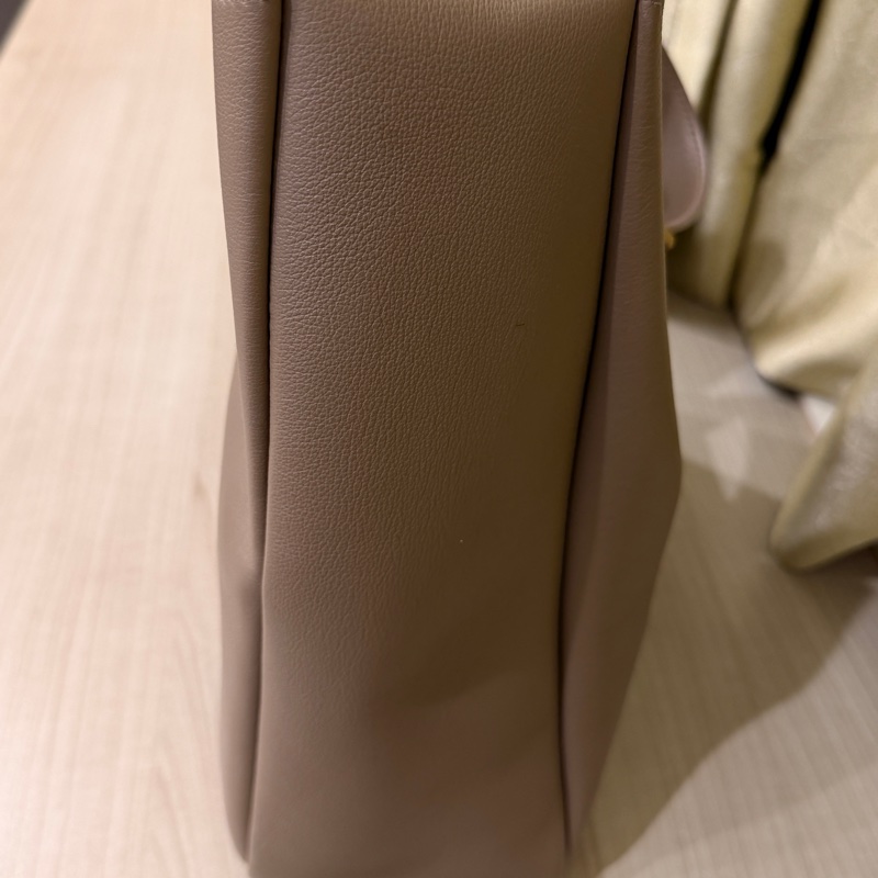 YSL 奶茶包大號單肩包hobo-5