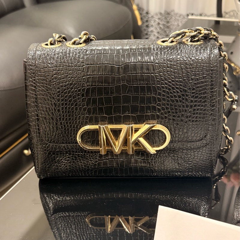 🖤MK 鱷魚壓紋鍊條包|黑色二手 |附購證 / 收據-2