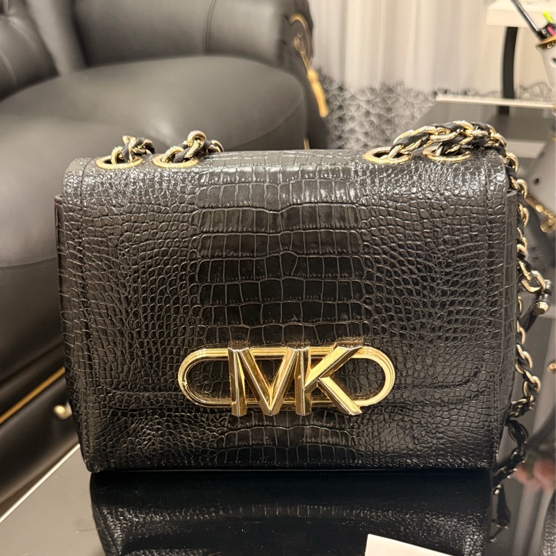 🖤MK 鱷魚壓紋鍊條包|黑色二手 |附購證 / 收據-5