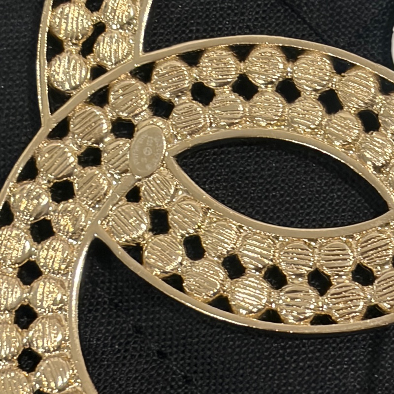 香奈兒水鑽胸針全新無瑕疵-7