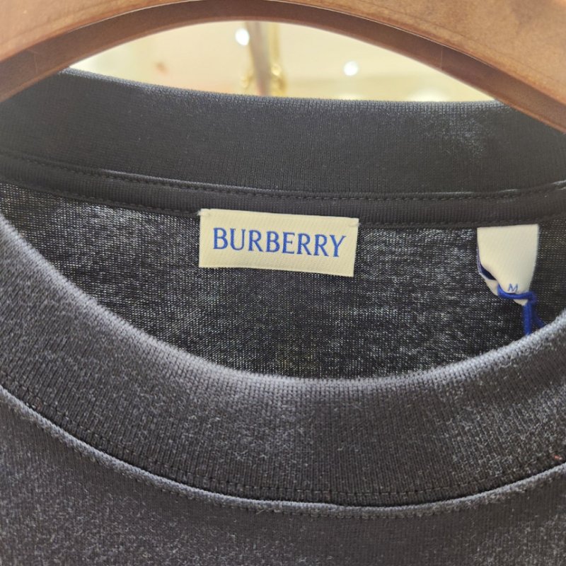 🎉2026新品好折扣✨Burberry 81062481 男款修身格紋裝飾棉質短袖 T-shirt 上衣 黑色 S/M/L/XL-6