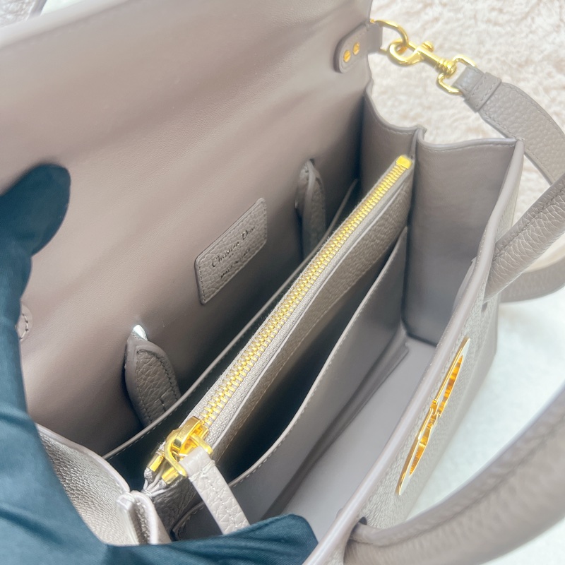 Dior St honore 灰粉色手柄托特包-12