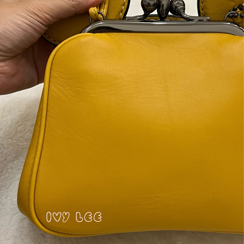 COACH Disney 聯名 黃色 皮革 米奇 米妮 手提包 斜背包 正品 二手精品-18