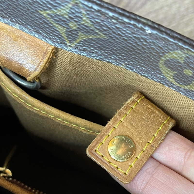 (保證正品)LOUIS VUITTON LV 路易威登Vivian Vintage薇薇安菜籃子-17