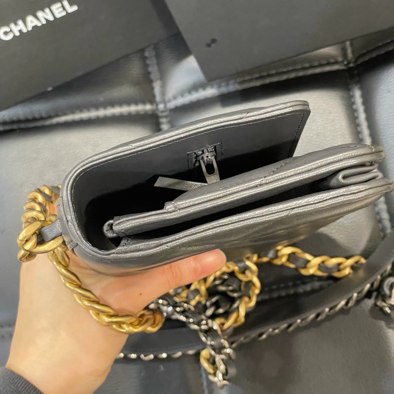 全新閒置 全配 🈶️購證 芯片款❤️ 香奈兒 #灰金 #深灰 #19bag #woc-12