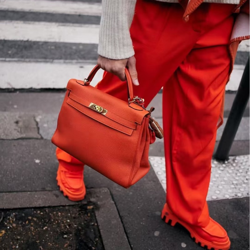 閒置品🈶肩帶❤️ 愛馬仕 #kelly35 #橘紅 #金釦 #togo皮 K35-3