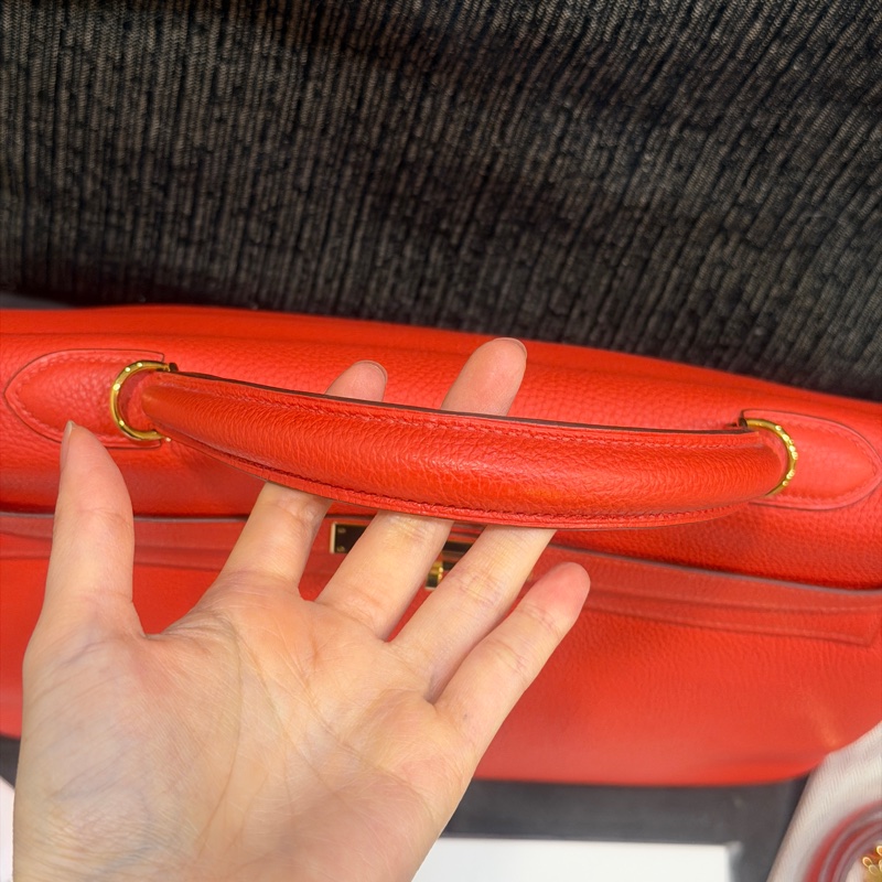 閒置品🈶肩帶❤️ 愛馬仕 #kelly35 #橘紅 #金釦 #togo皮 K35-13