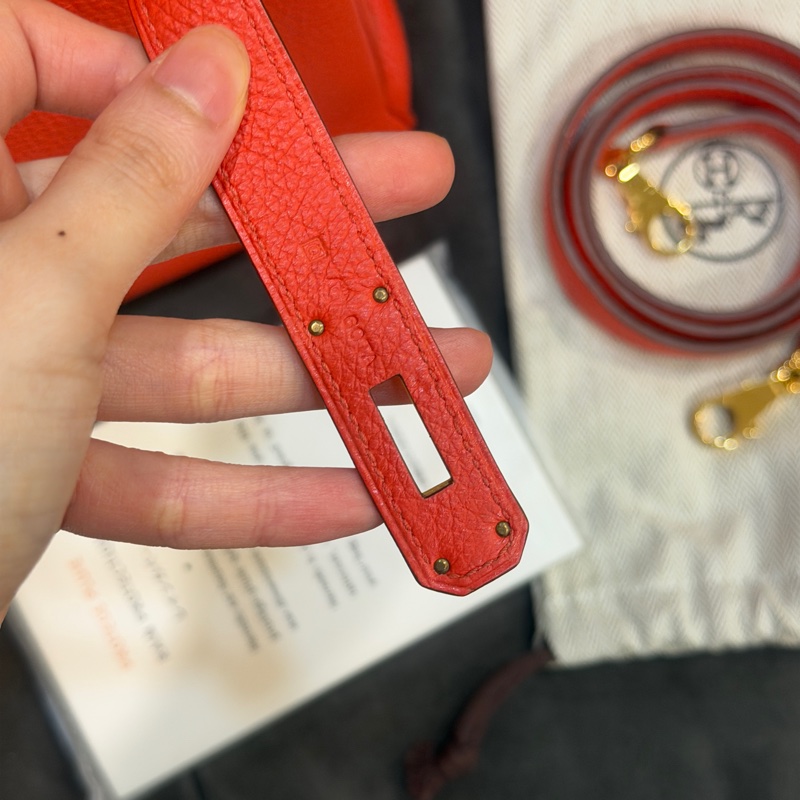 閒置品🈶肩帶❤️ 愛馬仕 #kelly35 #橘紅 #金釦 #togo皮 K35-17