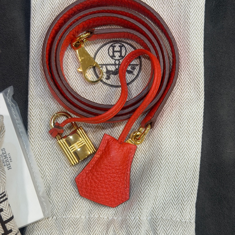 閒置品🈶肩帶❤️ 愛馬仕 #kelly35 #橘紅 #金釦 #togo皮 K35-24