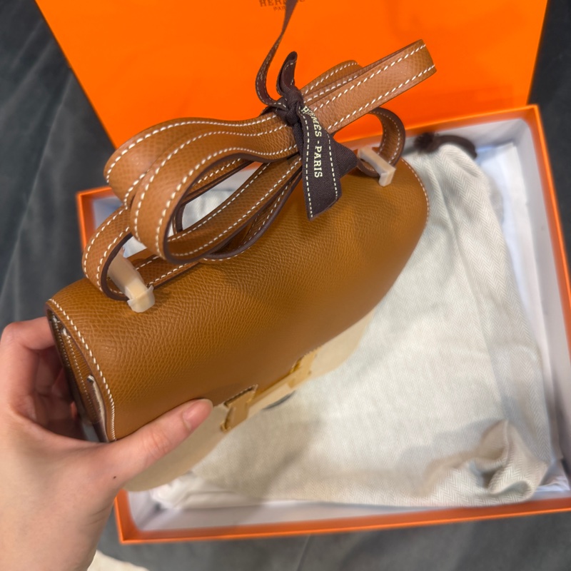 全新全配B刻❤️#愛馬仕 #金棕金 #epsom皮 #康康 19cm mini #constance-8