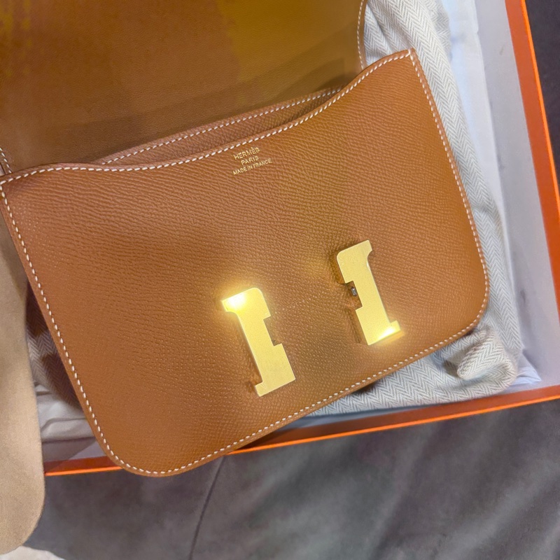 全新全配B刻❤️#愛馬仕 #金棕金 #epsom皮 #康康 19cm mini #constance-13