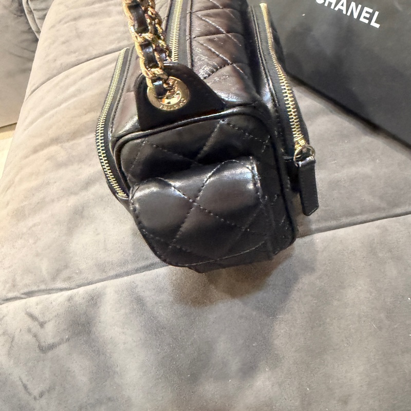 全新全配有購證❤️香奈兒 #黑金 #新款 #相機包 #炸藥包-6