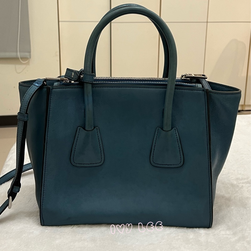 PRADA BN2619 皮革 雙拉鍊 蝙蝠包 藍綠 斜背包 肩背包 正品 二手精品-1