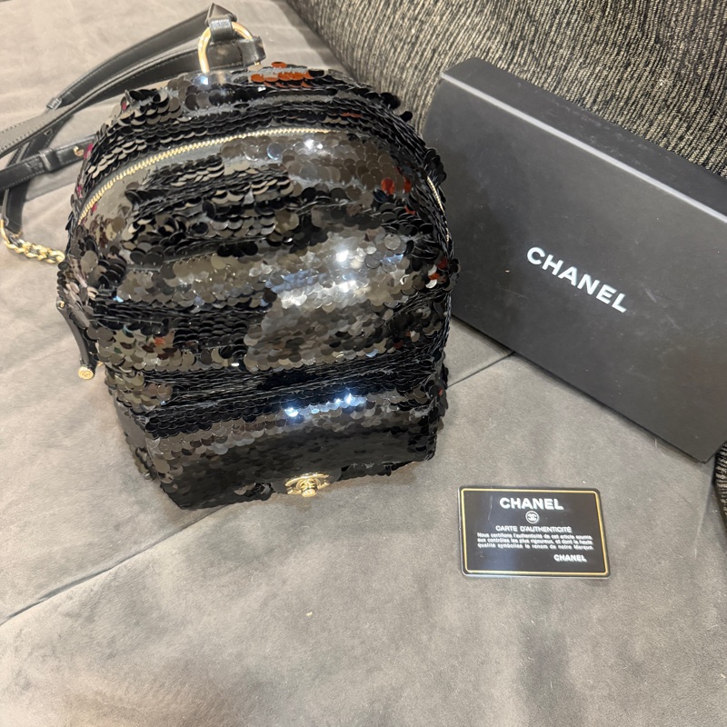 全新全配❤️ 香奈兒 #限量款亮片 #黑金 #小書包 #雙肩包-5