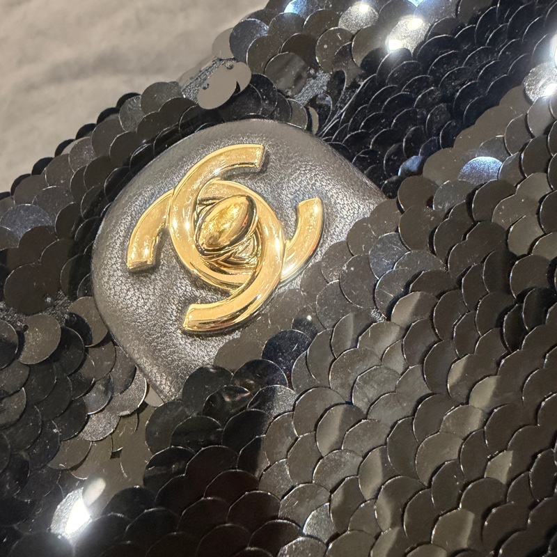 全新全配❤️ 香奈兒 #限量款亮片 #黑金 #小書包 #雙肩包-11