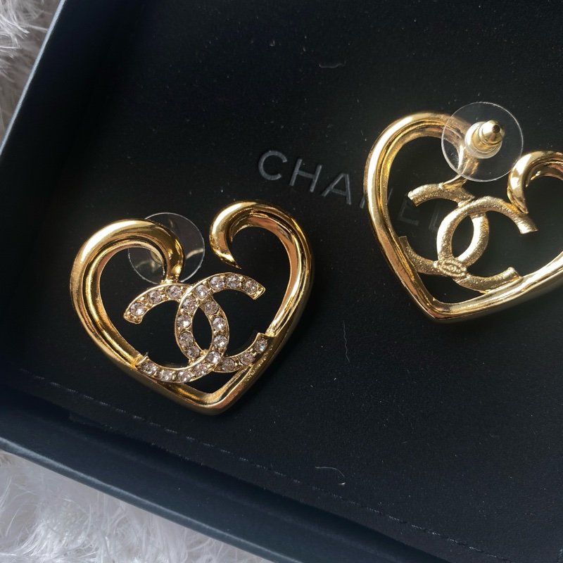 『全新閒置』Chanel 愛心logo耳環(許路兒同款）-4