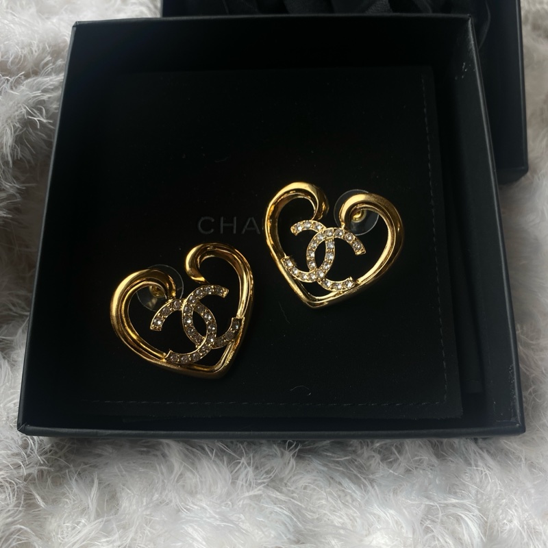『全新閒置』Chanel 愛心logo耳環(許路兒同款）-6