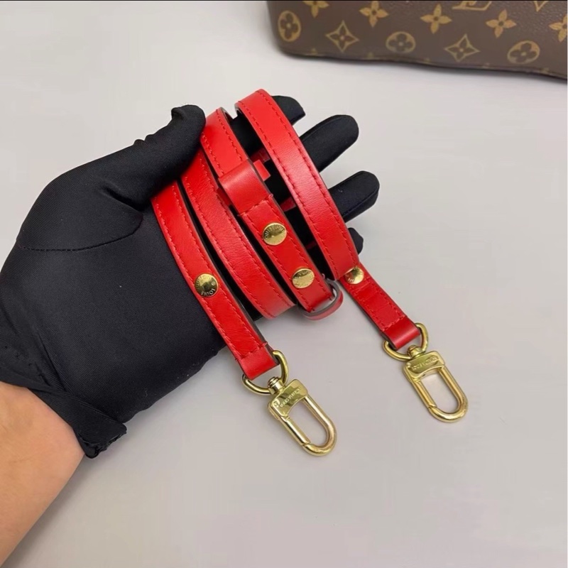 實用百搭神包😍99新🆕Lv路易威登老花NeoNoe紅色水桶包單肩斜挎包-13