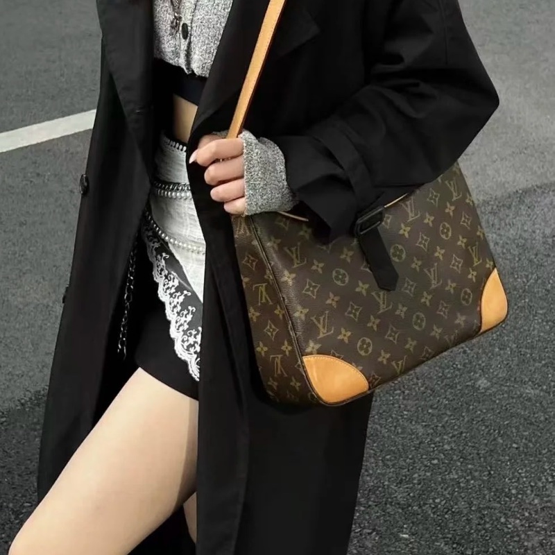 耐用百搭不膩😍99新🆕Lv老花小號牛角包單肩斜挎包🥐-7