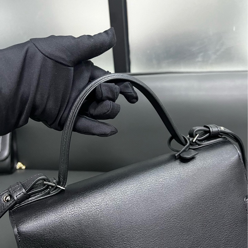 Delvaux Tempete 黑色 烏金扣-14