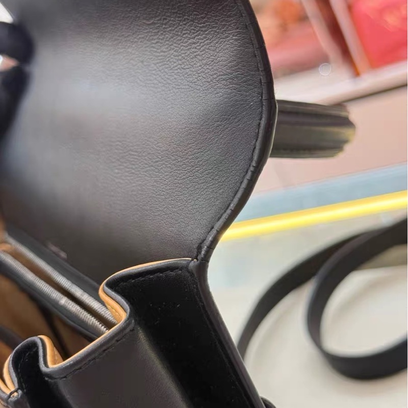 Delvaux Tempete 黑色 銀扣-9