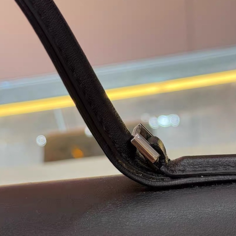 Delvaux Tempete 黑色 銀扣-14