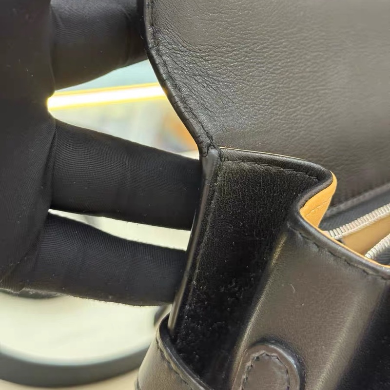 Delvaux Tempete 黑色 銀扣-27