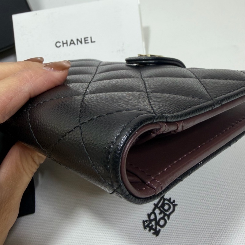 Chanel 新款護照中夾 黑金-6