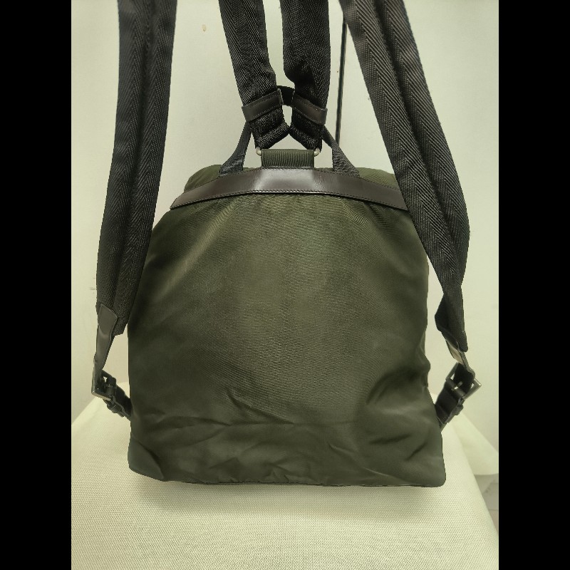 🔥年終狂降🔥【限時降價只到12/31（原16,800）】【8成新】㊣✨PRADA✨普拉達 綠色 帆布 皮革 口袋 中型 後背包 /二手包/二手精品🌳二手樹屋🌳-3