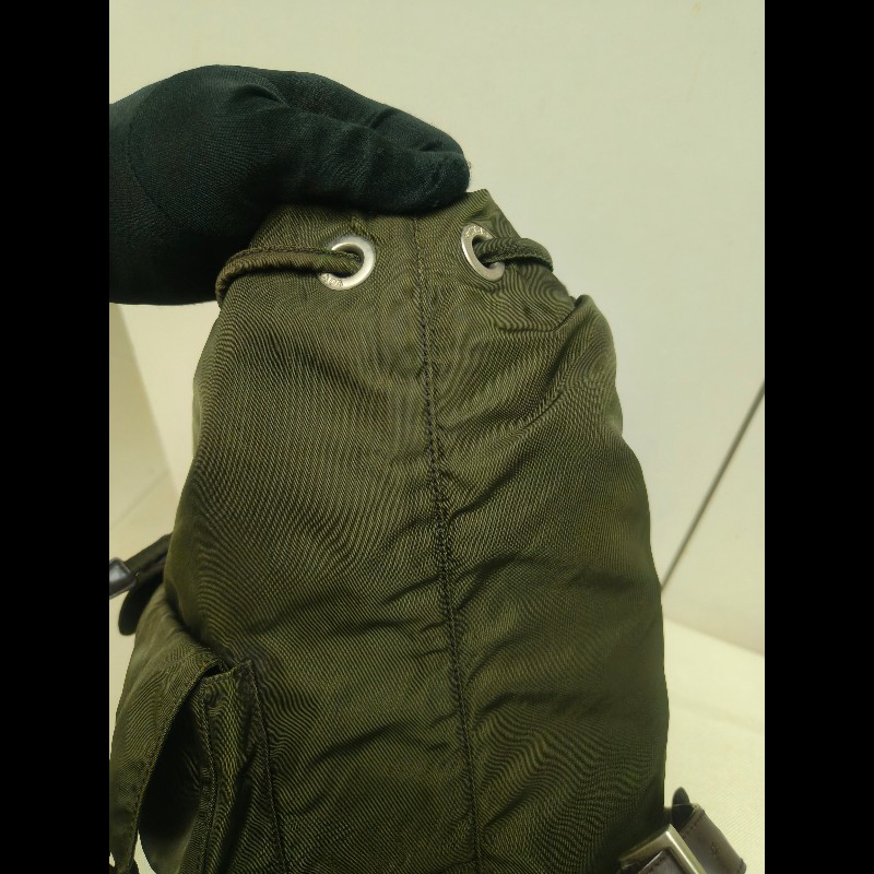 🔥年終狂降🔥【限時降價只到12/31（原16,800）】【8成新】㊣✨PRADA✨普拉達 綠色 帆布 皮革 口袋 中型 後背包 /二手包/二手精品🌳二手樹屋🌳-22