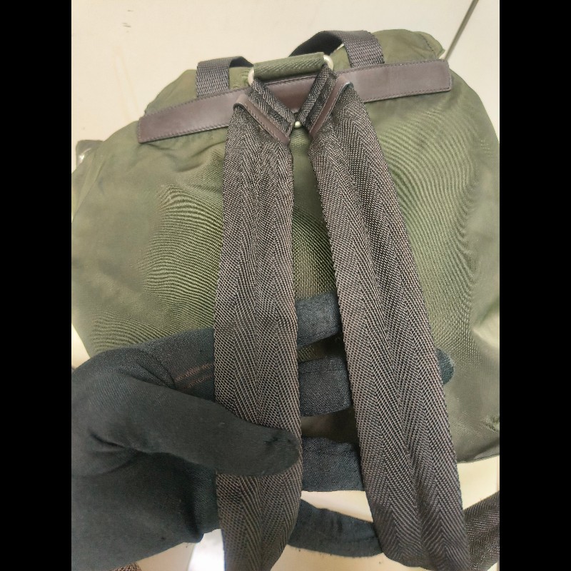 🔥年終狂降🔥【限時降價只到12/31（原16,800）】【8成新】㊣✨PRADA✨普拉達 綠色 帆布 皮革 口袋 中型 後背包 /二手包/二手精品🌳二手樹屋🌳-26
